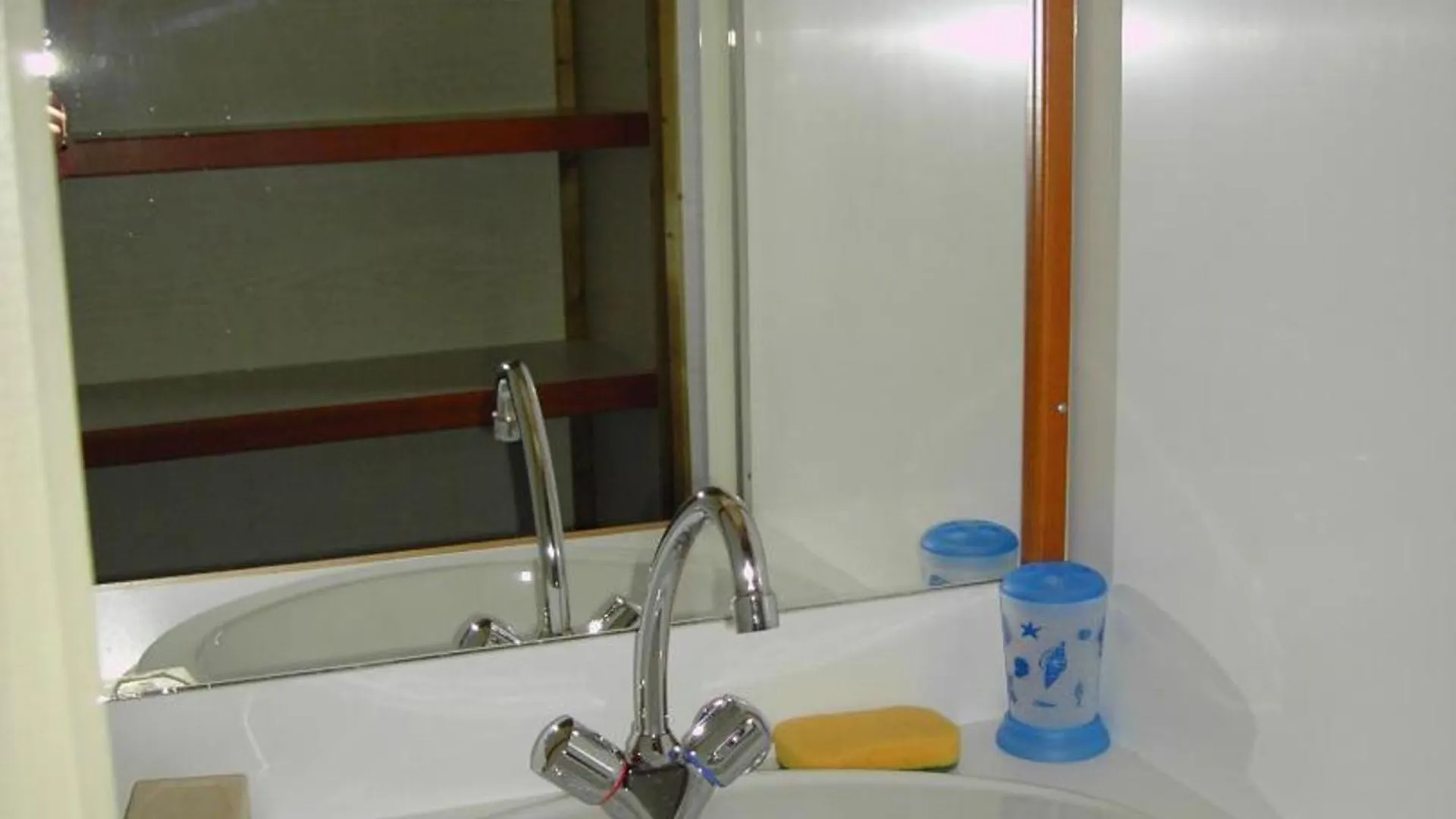 Chalets Confortables Avec Piscine Et Salle De Sport, Au Coeur De La Nature, Animaux Acceptes - Fr-1-489-288 Echassieres